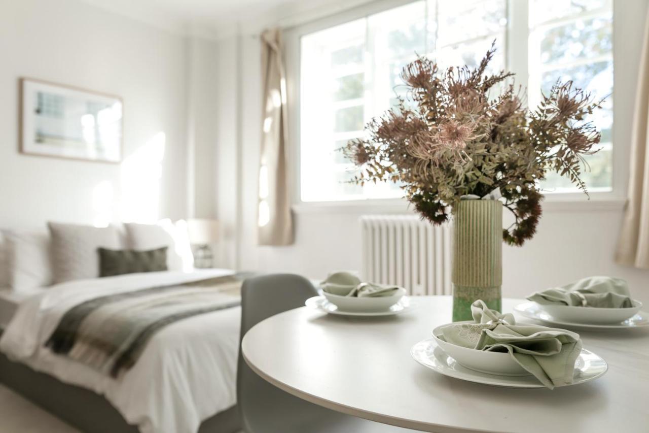 לונדון Beautifully Presented Centrally Located Studio Apartment מראה חיצוני תמונה