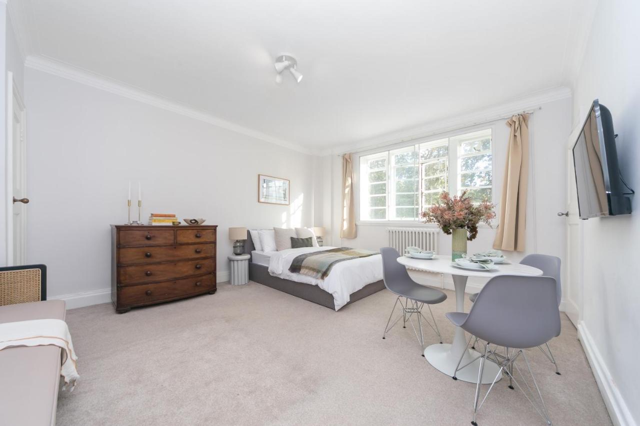לונדון Beautifully Presented Centrally Located Studio Apartment מראה חיצוני תמונה